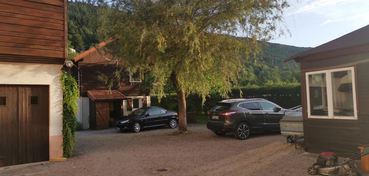 Gites Les Grandes Voies - Cle Vacances Le Ménil Exteriér fotografie