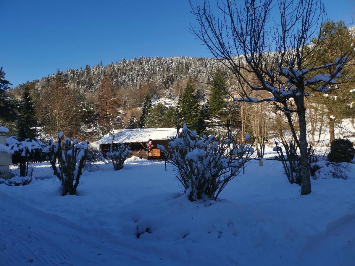 Gites Les Grandes Voies - Cle Vacances Le Ménil Exteriér fotografie
