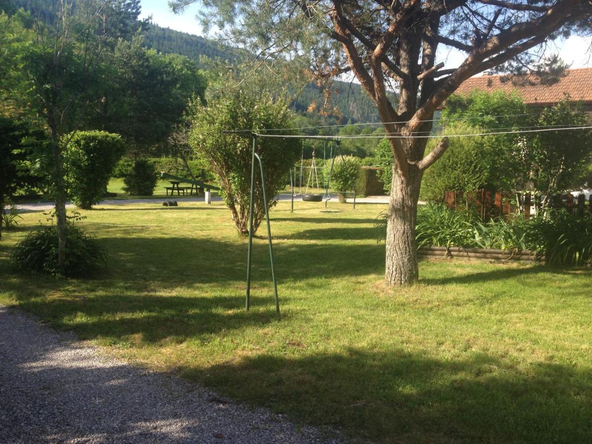 Gites Les Grandes Voies - Cle Vacances Le Ménil Exteriér fotografie