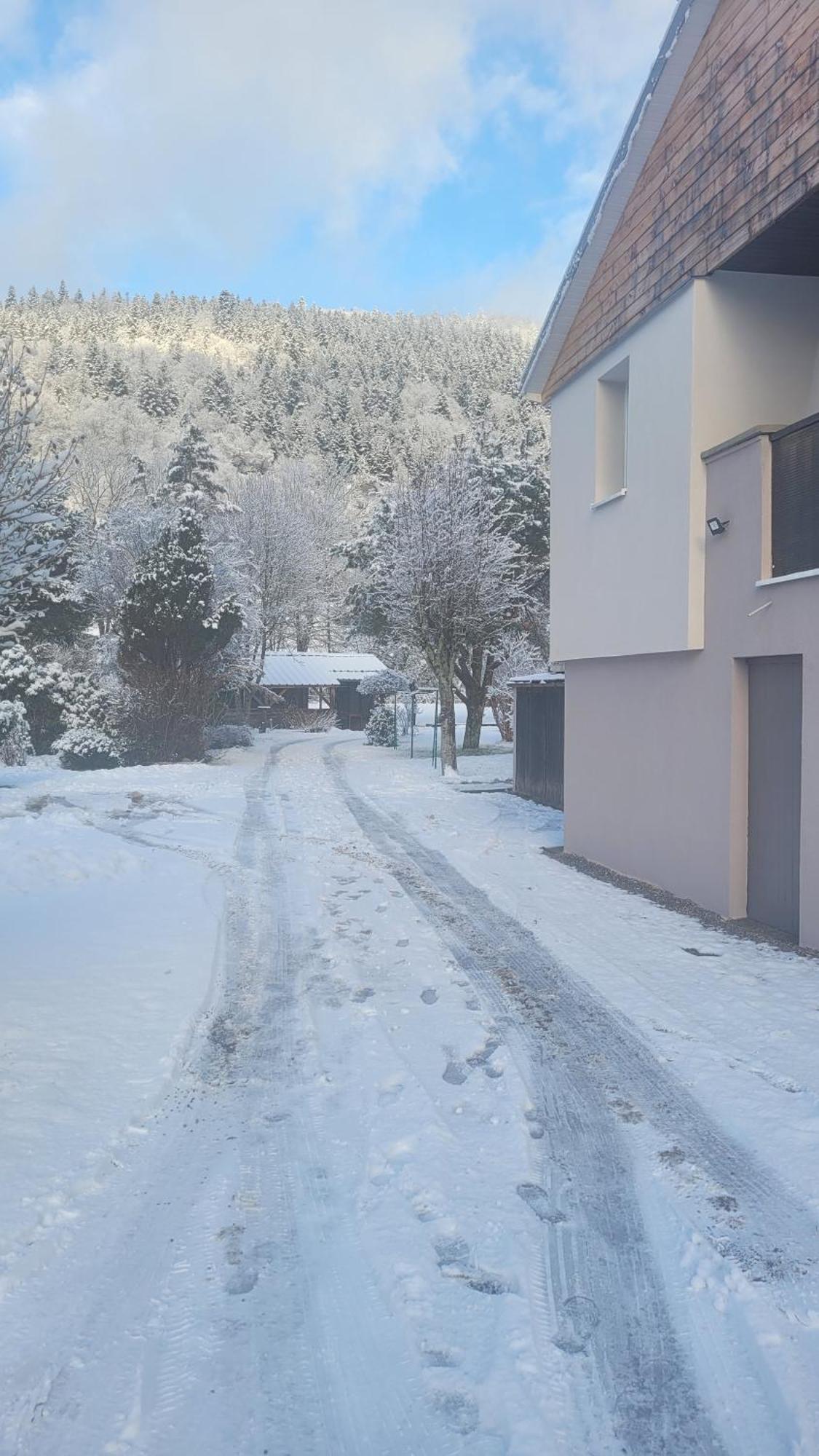 Gites Les Grandes Voies - Cle Vacances Le Ménil Exteriér fotografie